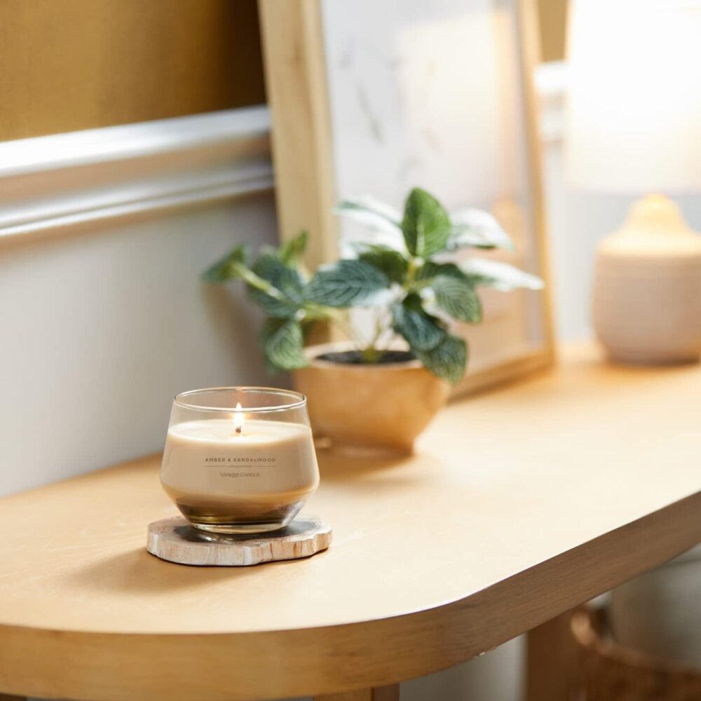 Studio Medium Candle, Amber & Sandalwood, 10 oz: Long-Lasting - Image 3
