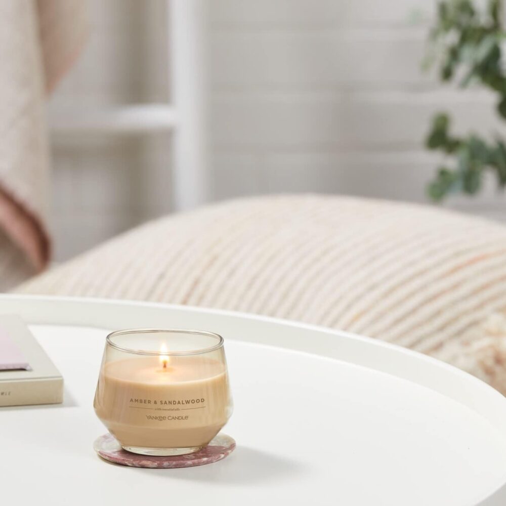 Studio Medium Candle, Amber & Sandalwood, 10 oz: Long-Lasting - Image 2